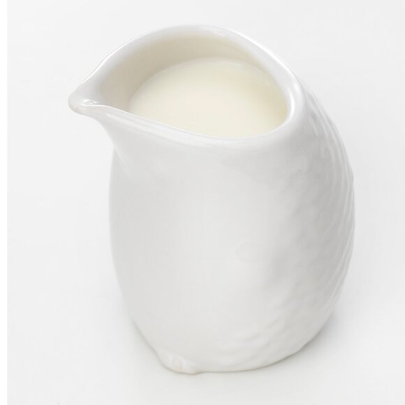 Rare IKEA Milk Jug Creamer Winter 2018 White Ceramic Penguin New Johanna… - Picture 1 of 7